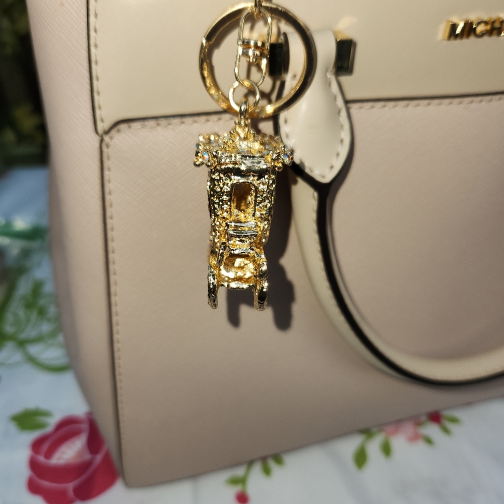 Rhinestone Gold Carriage Keychain/ Purse Charm - Picture 5 of 11